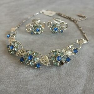 Elegant Silver and Blue Floral Coro Jewelry Set